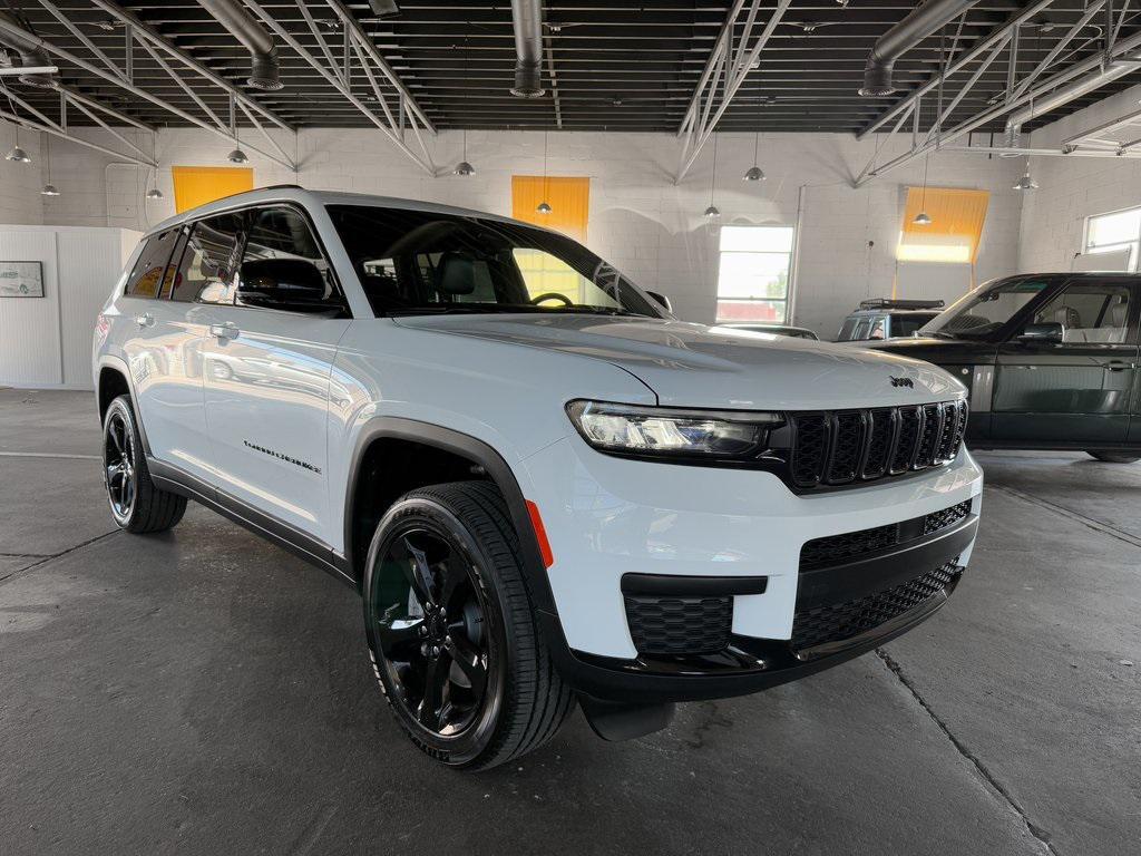 new 2025 Jeep Grand Cherokee L car, priced at $40,998