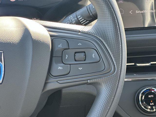 new 2025 Buick Envista car, priced at $20,926