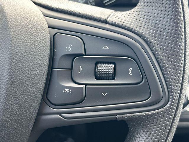 new 2025 Buick Envista car, priced at $20,926