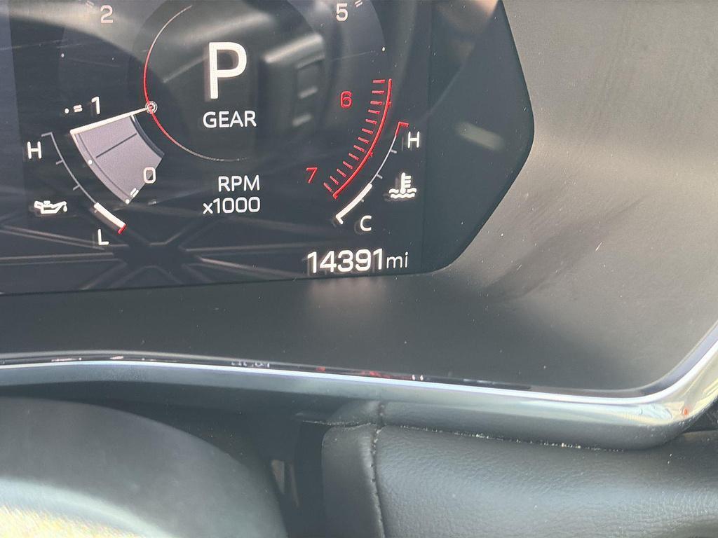 used 2025 GMC Canyon car, priced at $35,057