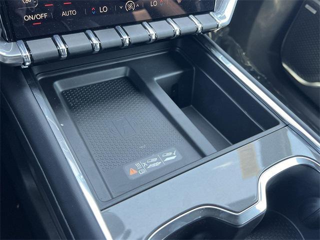 new 2025 GMC Acadia car, priced at $38,713