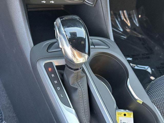 new 2025 Buick Envista car, priced at $20,926