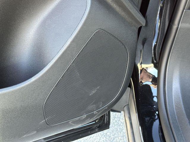 new 2025 Buick Envista car, priced at $20,926