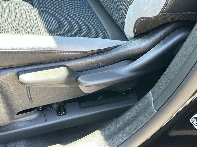 new 2025 Buick Envista car, priced at $20,926