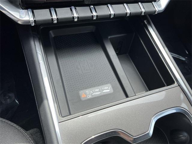 new 2025 GMC Acadia car, priced at $40,177