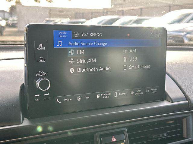 used 2024 Honda Pilot car, priced at $40,398