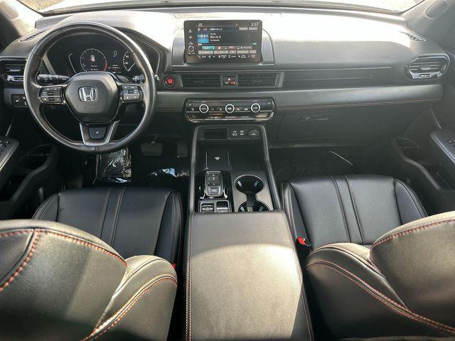 used 2024 Honda Pilot car, priced at $40,398