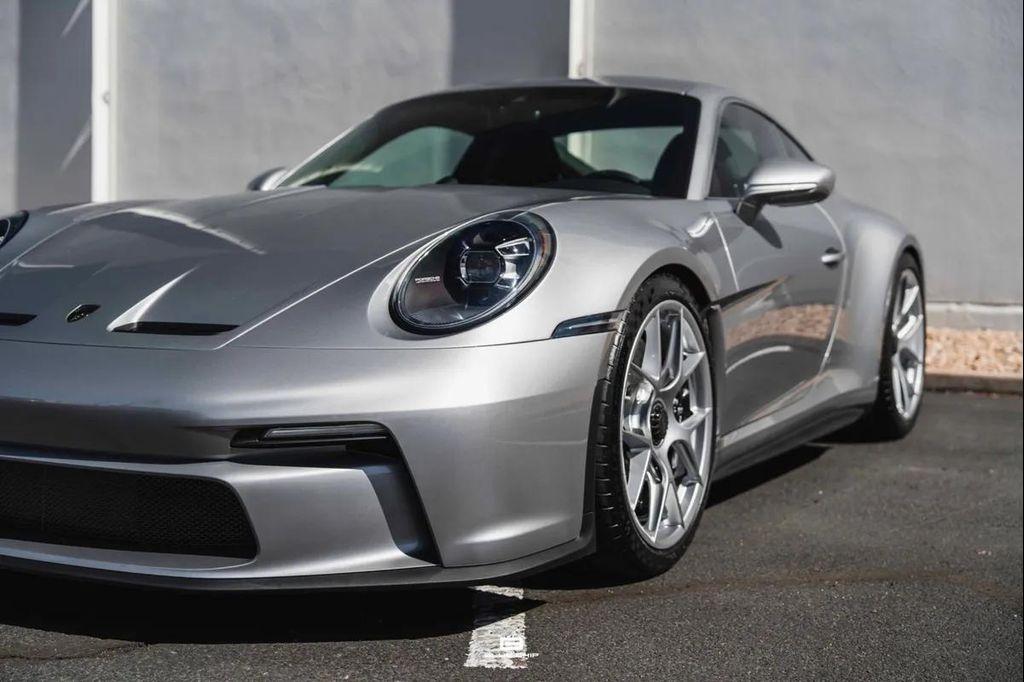 used 2024 Porsche 911 car