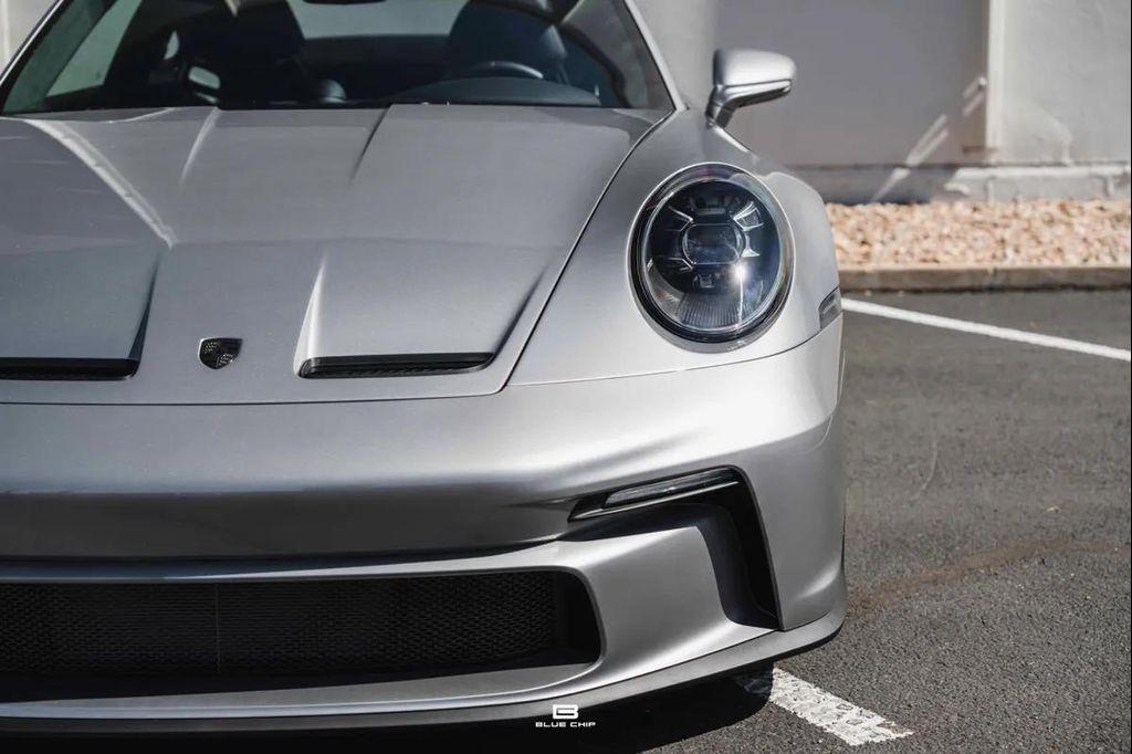 used 2024 Porsche 911 car