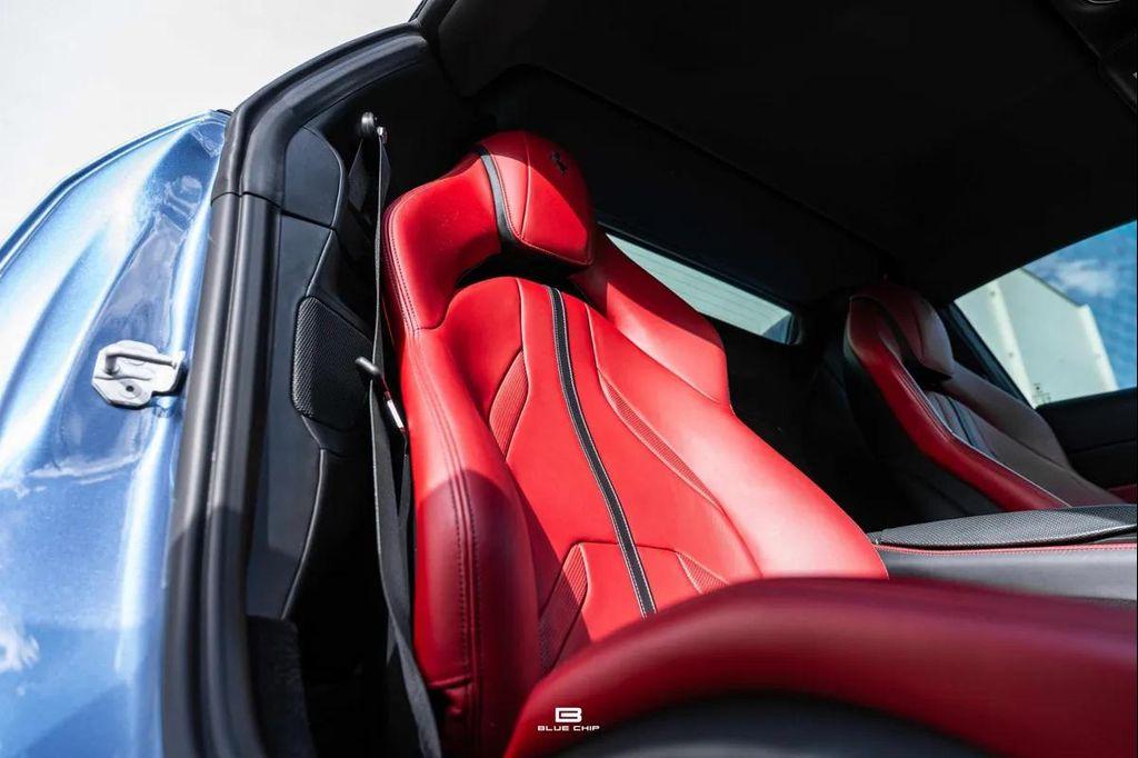 Ferrari 812 view 28