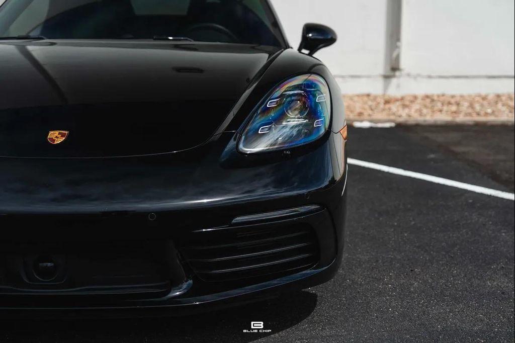 used 2025 Porsche 718 Boxster car