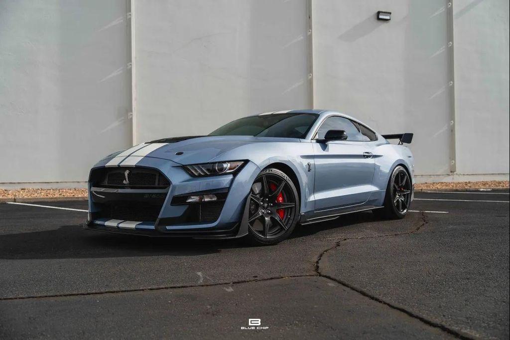 used 2022 Ford Shelby GT500 car