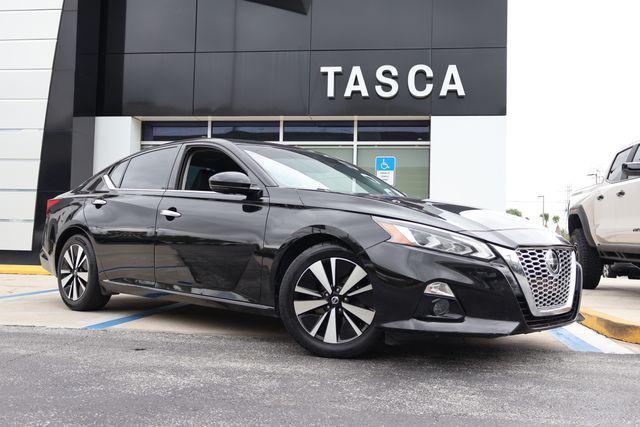 used 2019 Nissan Altima car, priced at $14,000