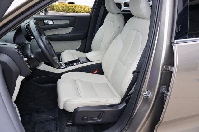 used 2020 Volvo XC40 car, priced at $19,500