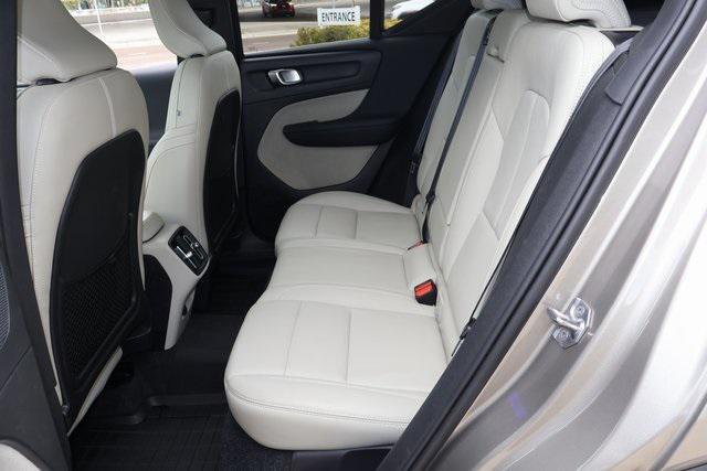used 2020 Volvo XC40 car, priced at $19,500