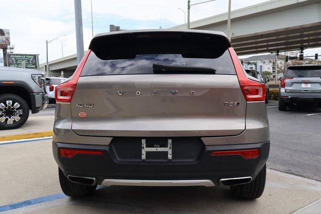 used 2020 Volvo XC40 car, priced at $19,500