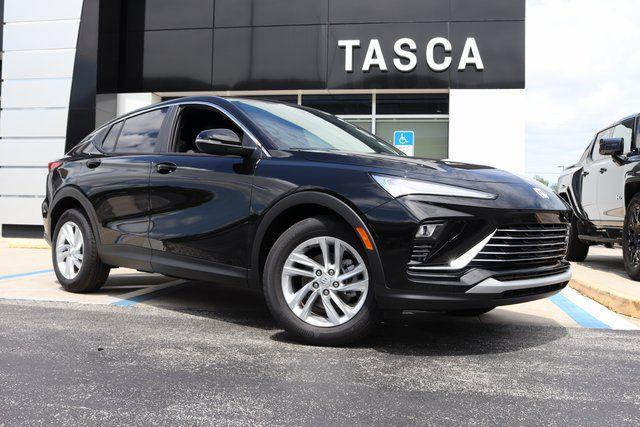 new 2025 Buick Envista car, priced at $23,530