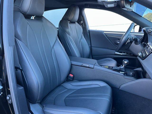 used 2023 Lexus ES 350 car, priced at $38,500
