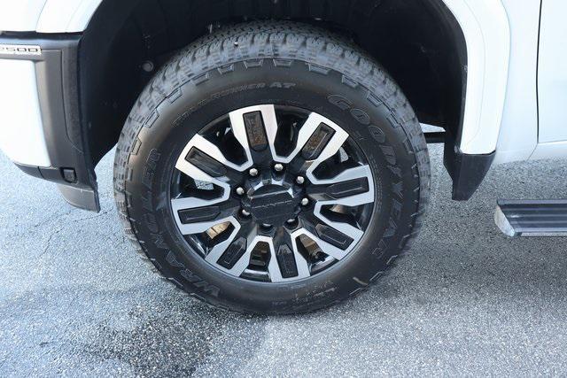 new 2026 GMC Sierra 2500 car, priced at $99,554