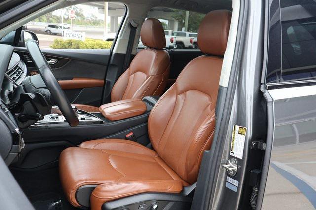 used 2019 Audi Q7 car, priced at $18,500