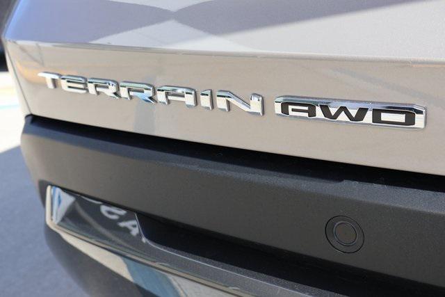 new 2025 GMC Terrain car, priced at $33,890
