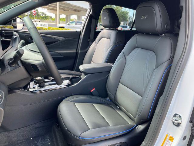 new 2026 Buick Envista car, priced at $30,779
