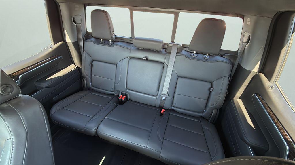 used 2024 GMC Sierra 1500 car, priced at $46,495