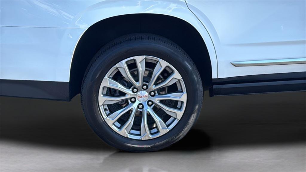 used 2021 GMC Yukon car, priced at $48,900