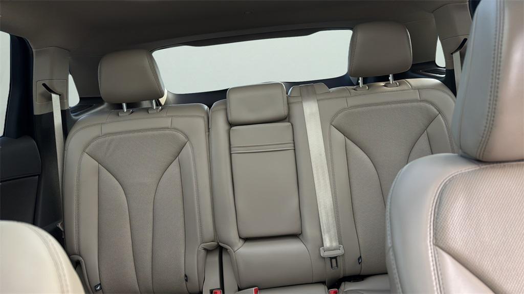 used 2021 Lincoln Nautilus car, priced at $24,900