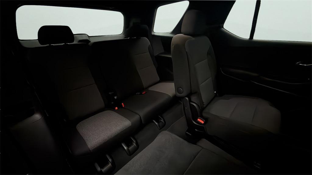 used 2023 Chevrolet Traverse car, priced at $26,695
