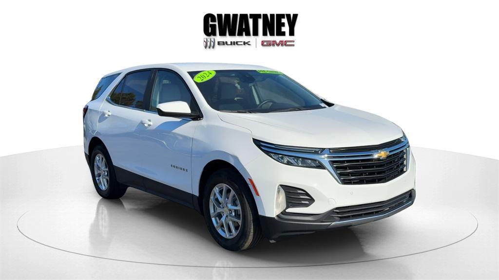 used 2024 Chevrolet Equinox car, priced at $21,900