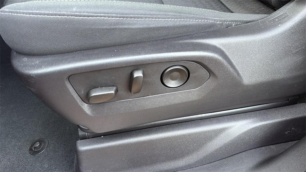 used 2024 GMC Sierra 1500 car, priced at $42,900