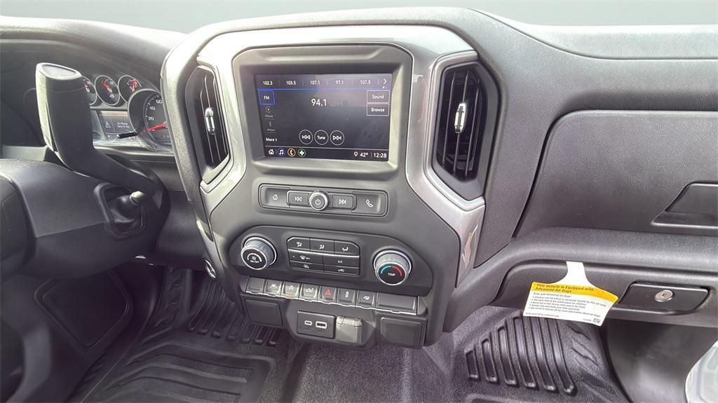 used 2024 Chevrolet Silverado 1500 car, priced at $28,400