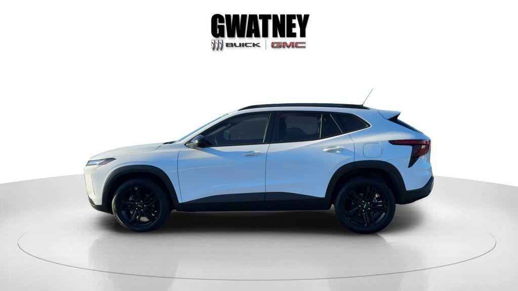 used 2024 Chevrolet Trax car, priced at $20,900