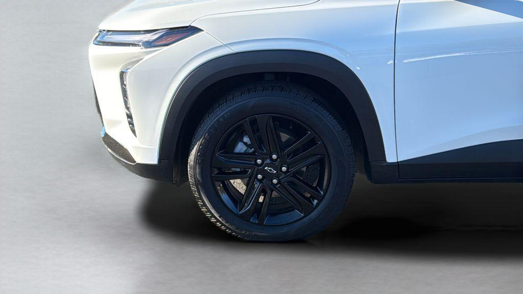 used 2024 Chevrolet Trax car, priced at $20,900