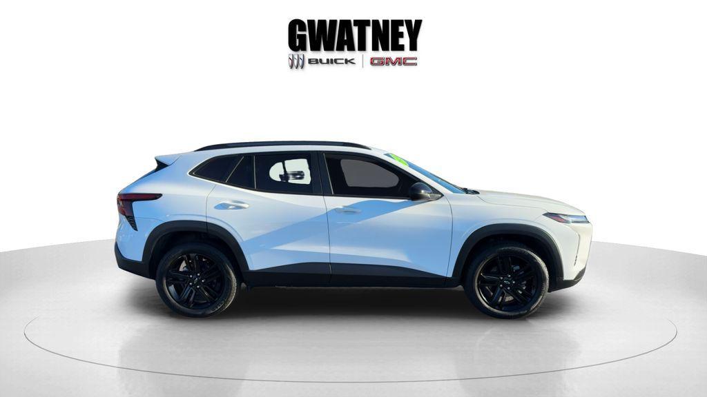 used 2024 Chevrolet Trax car, priced at $20,900