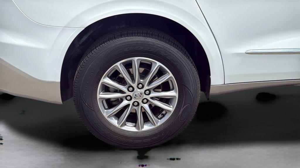 used 2024 Buick Enclave car, priced at $31,900