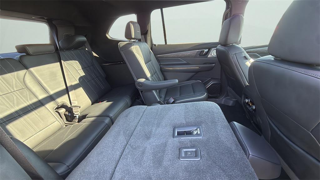 used 2025 Buick Enclave car, priced at $49,900