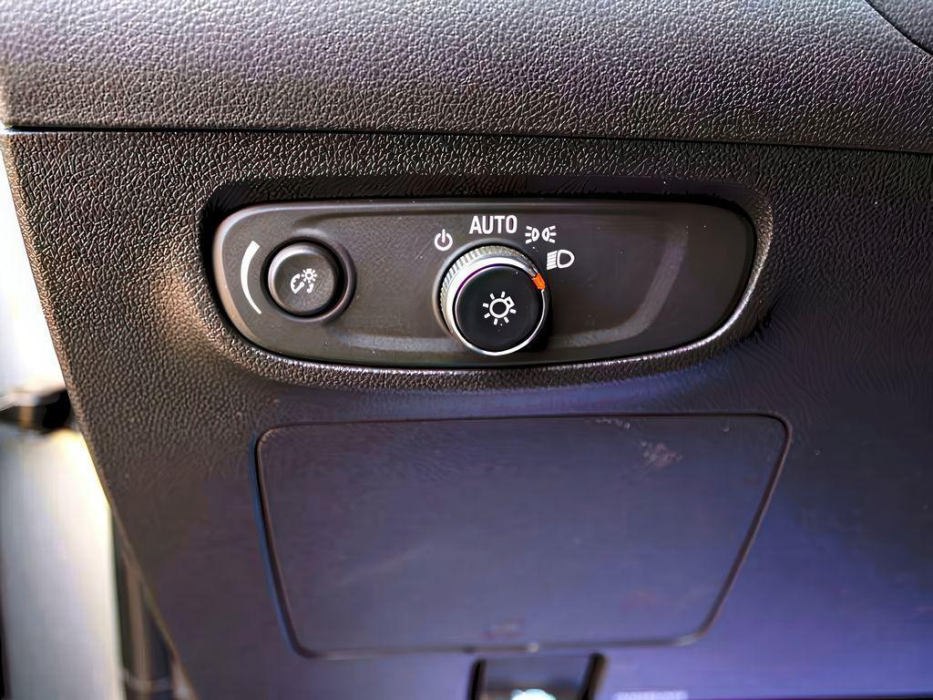 used 2024 Buick Encore GX car, priced at $23,999