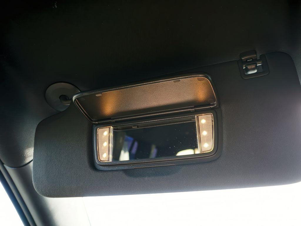 used 2023 Chevrolet Traverse car, priced at $31,999