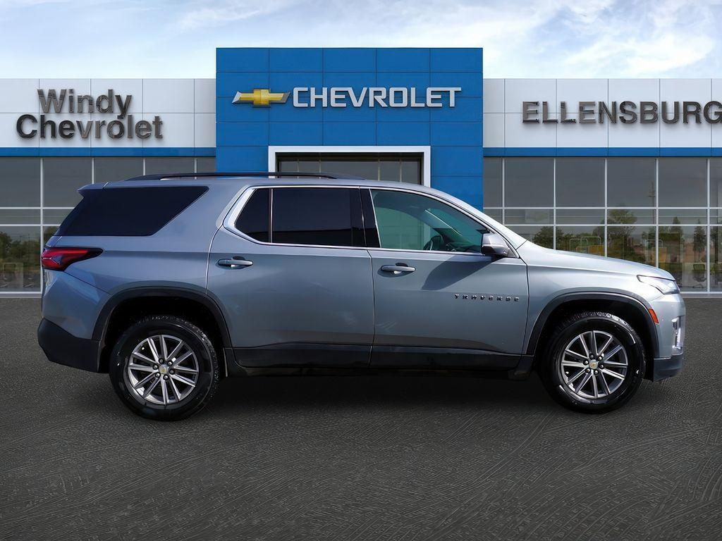 used 2023 Chevrolet Traverse car, priced at $31,999