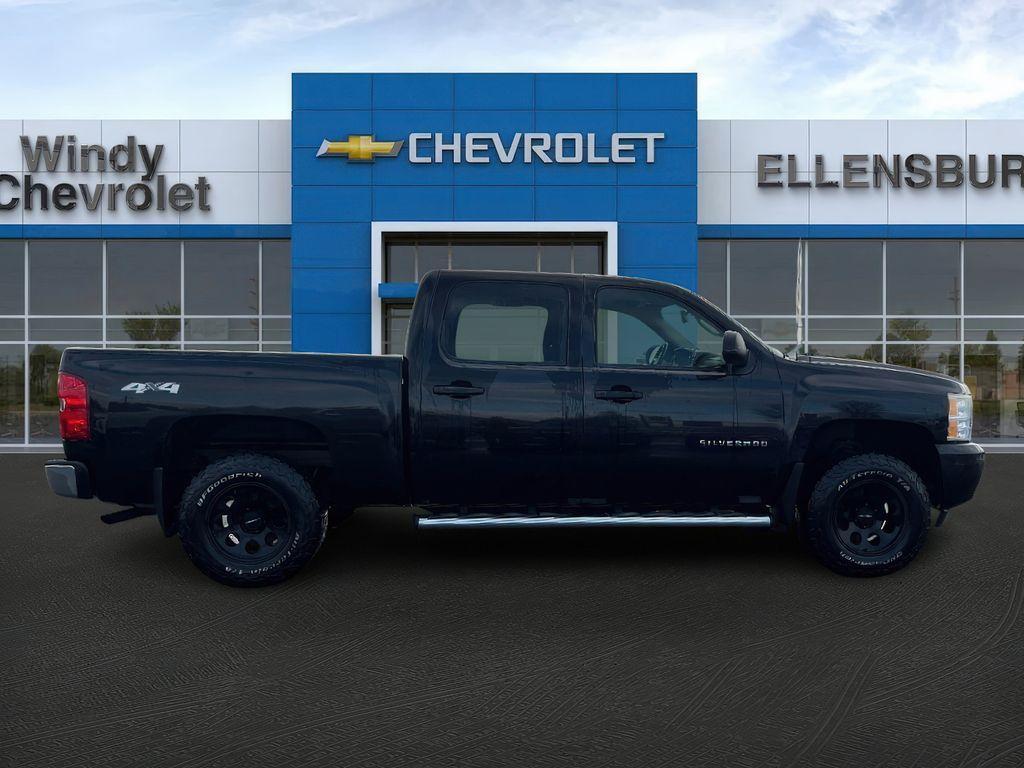 used 2011 Chevrolet Silverado 1500 car, priced at $17,999