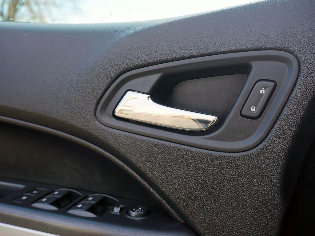 used 2021 Chevrolet Colorado car, priced at $32,999
