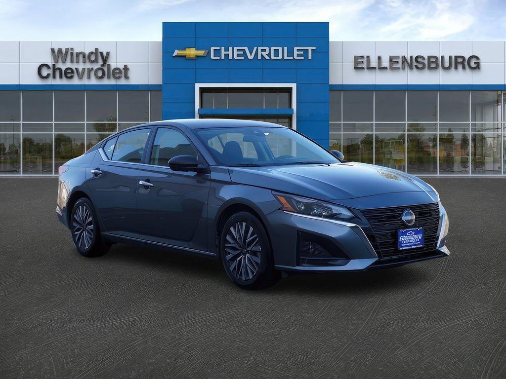 used 2025 Nissan Altima car, priced at $23,999