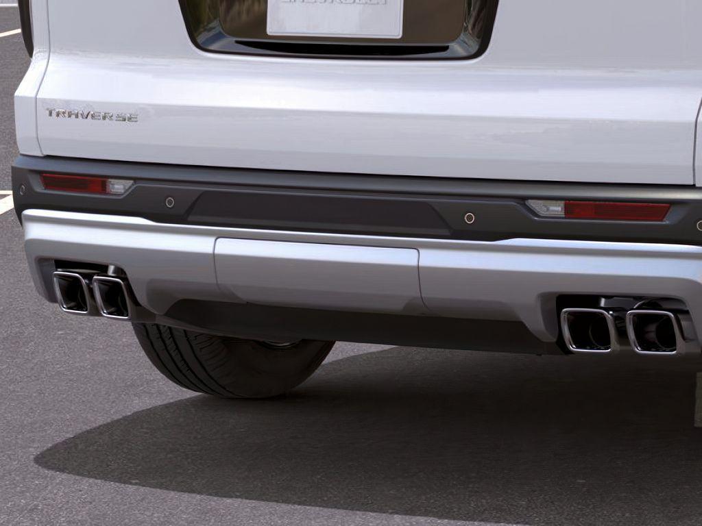 new 2026 Chevrolet Traverse car, priced at $41,999