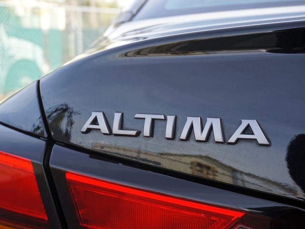 used 2025 Nissan Altima car, priced at $22,999