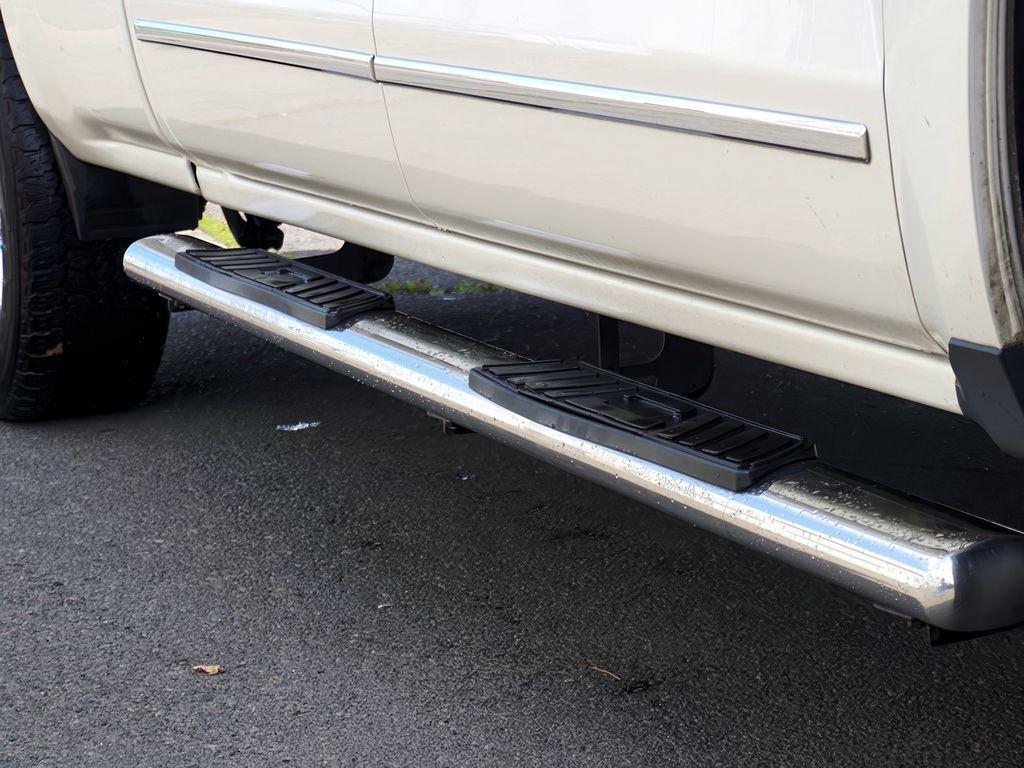 used 2015 Chevrolet Silverado 1500 car, priced at $22,499