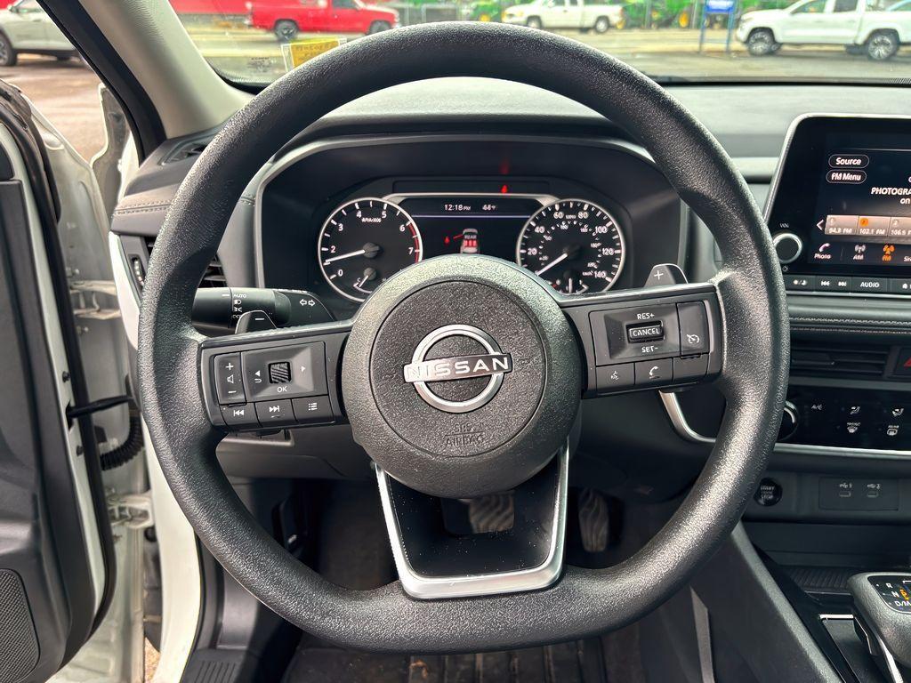 used 2024 Nissan Rogue car, priced at $21,999