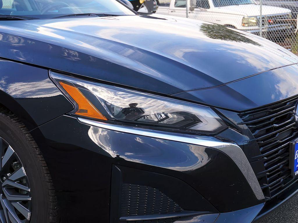used 2025 Nissan Altima car, priced at $25,999