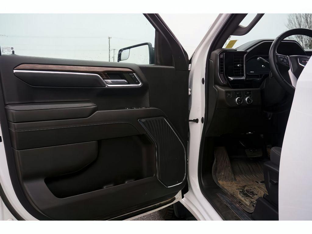 used 2023 GMC Sierra 1500 car, priced at $39,999